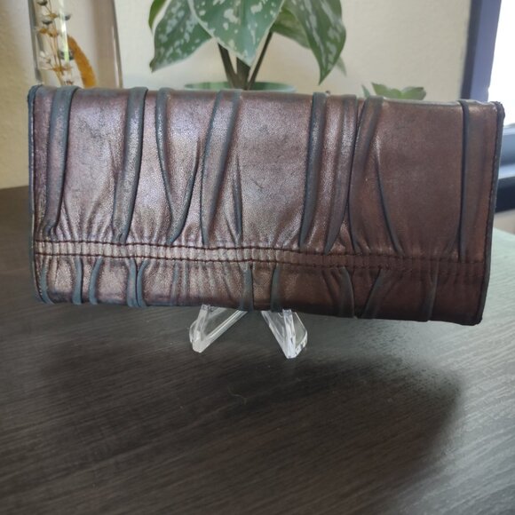 PRADA Nappa Gaufre Women's Metallic Copper Leather Bi-Fold Wallet - Picture 2 of 16